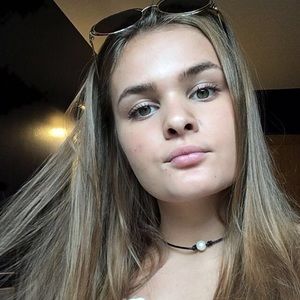 Meet your Posher, Alissa